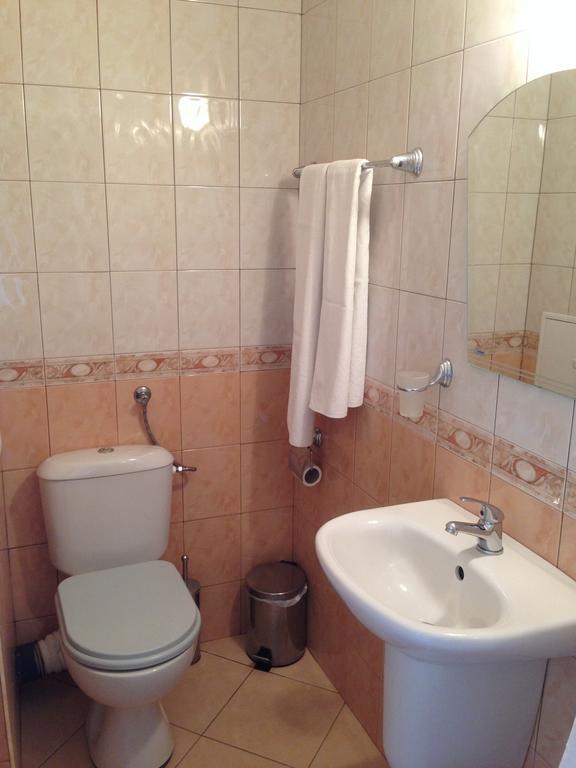Guest House Kostadinovi Lozenets Δωμάτιο φωτογραφία