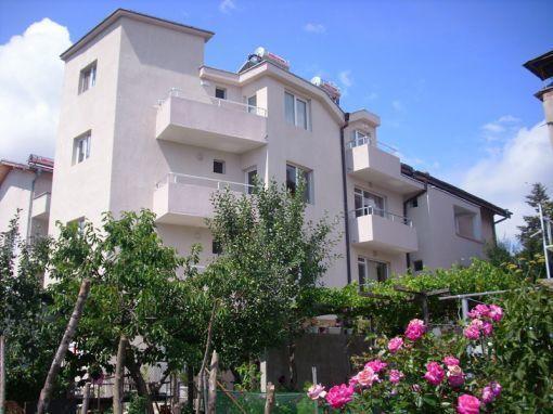 Guest House Kostadinovi Lozenets Εξωτερικό φωτογραφία