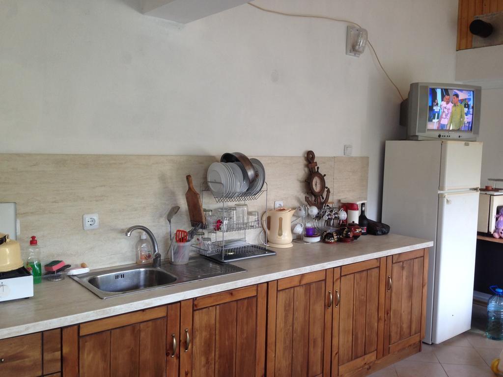 Guest House Kostadinovi Lozenets Εξωτερικό φωτογραφία
